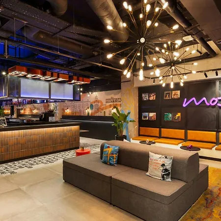 Moxy Belfast City-3