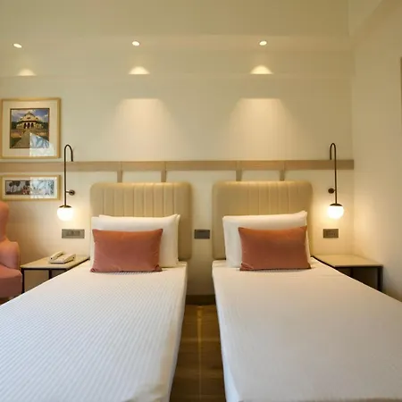 Lemon Tree Hotel, Delhi Airport-3