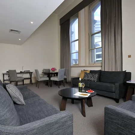 Grand Hotel Melbourne-2