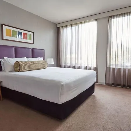 Soya On Davis Apartment Hotel-2