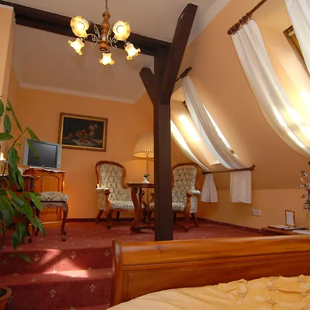 Hotel Opera-2