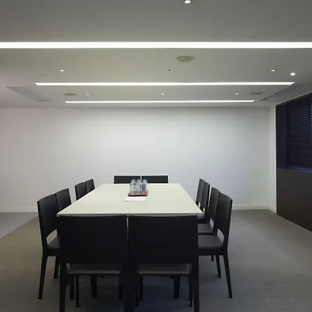 Beijing New World Centre Tongpai Hotel-2