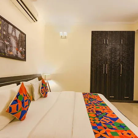 Fabhotel Golf Luxury- 10 Min From Sector 42-43 Rapid Metro Station-2