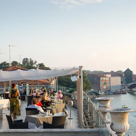 Hotel Carlton On The Grand Canal-3