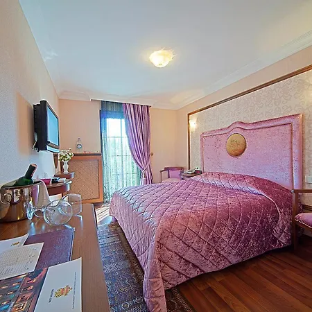 Antea Palace Hotel & Spa-3