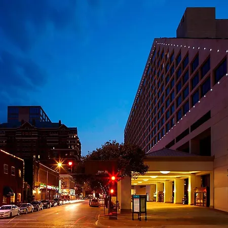 The Worthington Renaissance Fort Worth Hotel-2