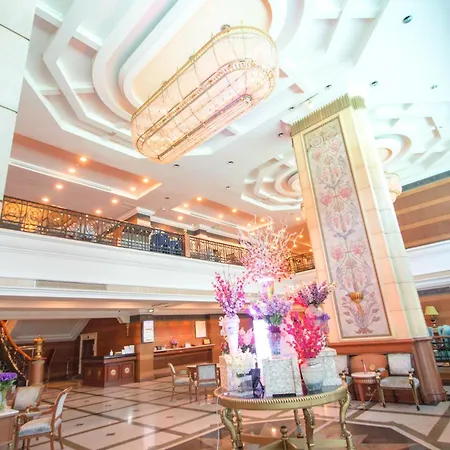 Golden Tulip Sovereign Hotel Bangkok-3