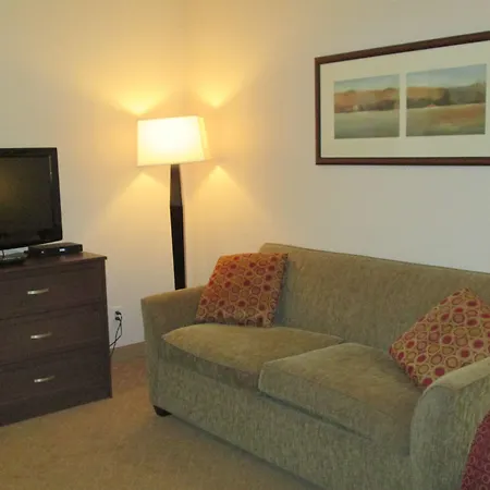 Country Inn & Suites By Radisson, Calgary-Northeast-2