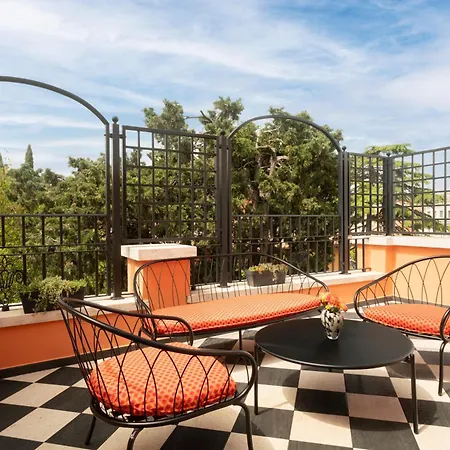 Hotel Degli Aranci-3