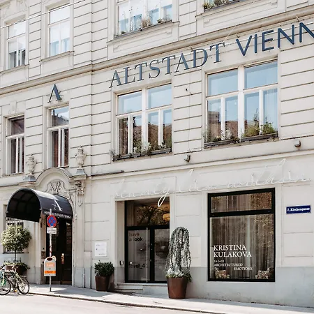Small Luxury Hotel Altstadt Vienna-3