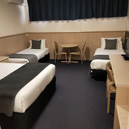 Comfort Inn Glenelg-3
