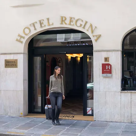 Hotel Regina Opera Grands Boulevards-3