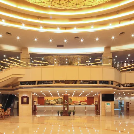 Jin Jiang Pine City Hotel-3