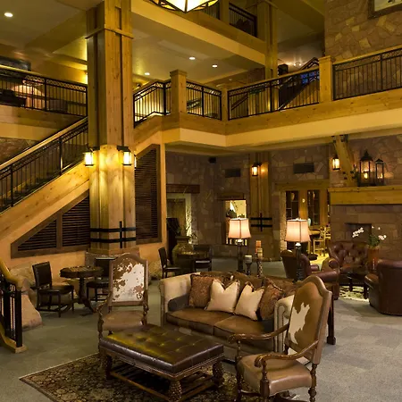 The Grand Summit Condos-3