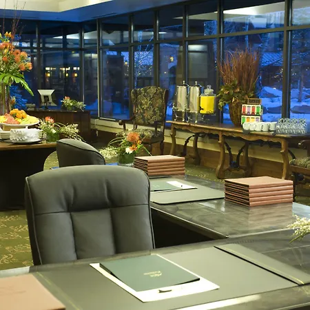 The Grand Summit Condos-2