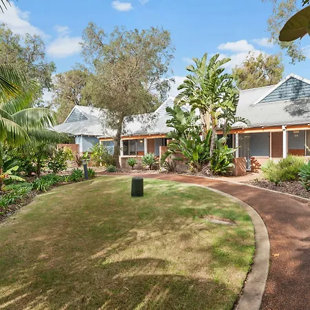 Broadwater Resort Wa Tourism Awards 2025 Gold Winner-3