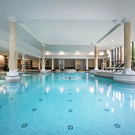 Delta Hotels By Marriott Manchester Airport-3