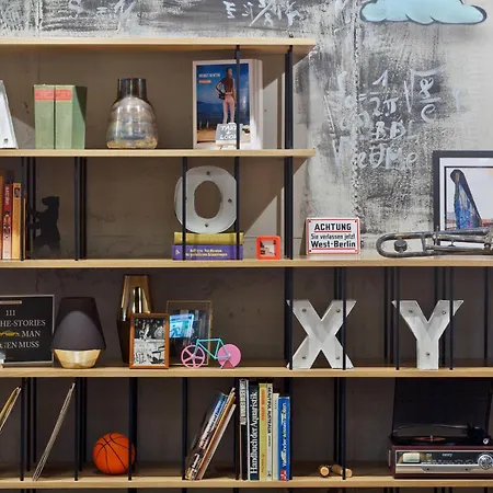 Moxy Berlin Humboldthain Park-2