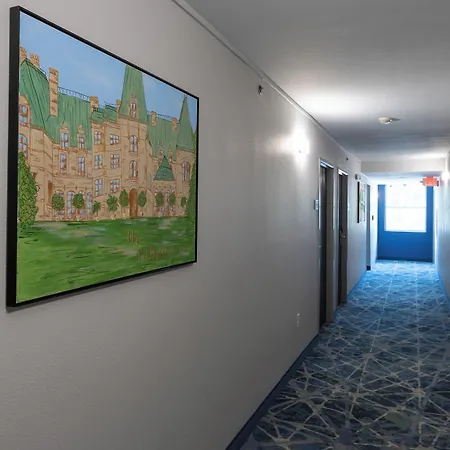 Rodeway Inn & Suites Near Outlet Mall - Asheville-2