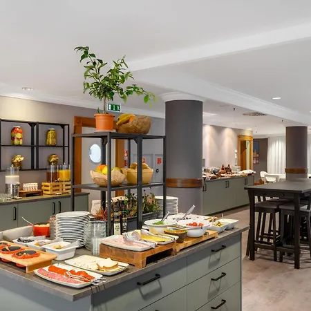 Millennium Court, Budapest - Marriott Executive Apartments-3