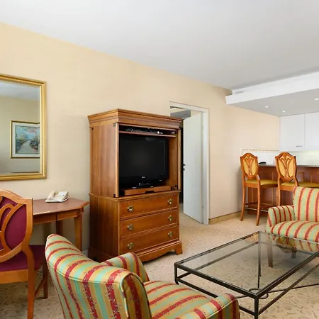 Millennium Court, Budapest - Marriott Executive Apartments-2