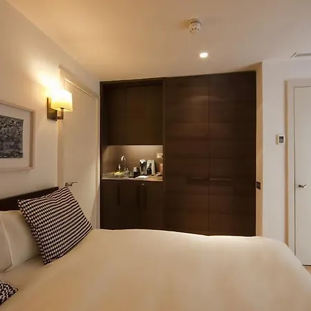 Nottingham Place Hotel-2