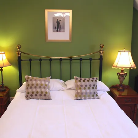 Wynnstay House-2