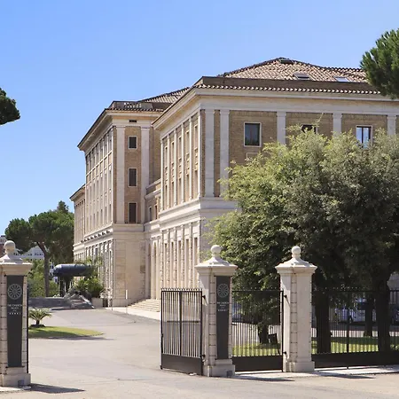 Th Roma - Carpegna Palace-2