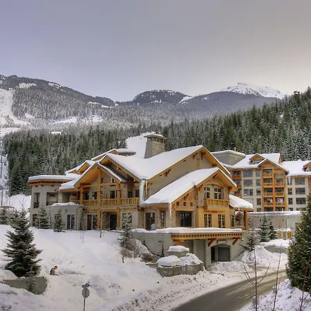 First Tracks Lodge, By Lodging Ovations-3