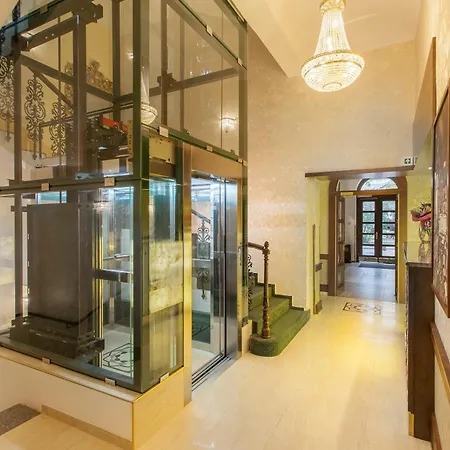 Green Garden Hotel-2