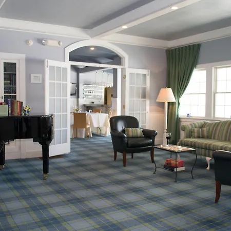 Breakwater Inn-2