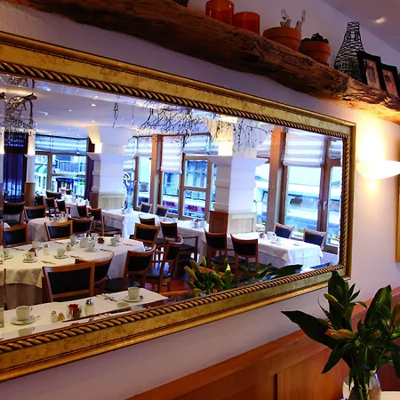 Hotel Pollux-3