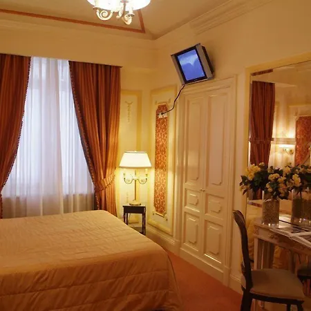 Hotel Champagne Palace-2