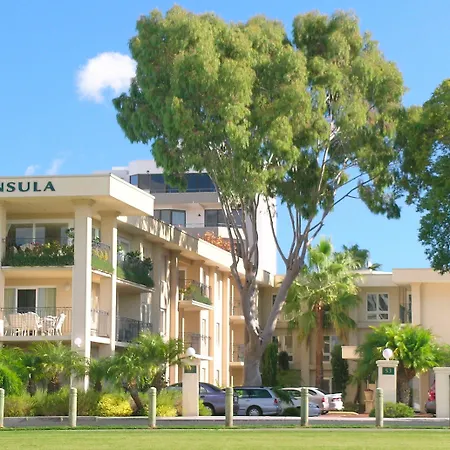 The Peninsula Riverside Serviced Apartments-2