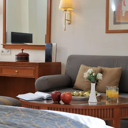 Athens Atrium Hotel & Jacuzzi Suites-2