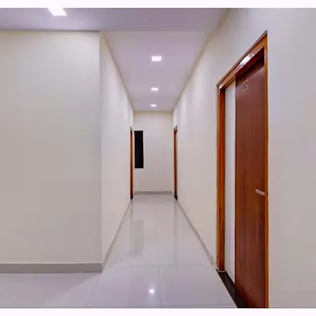 Hotel Regan Residency Near Shri Mahakaleshwar Jyotirlinga Temple-2