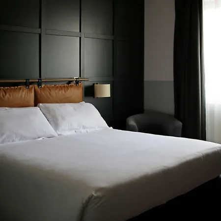 C-Hotels Club House Roma-3