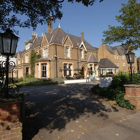 Cotswold Lodge Hotel-3