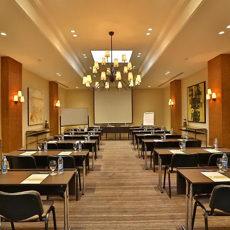 Alqasr Metropole Hotel-3