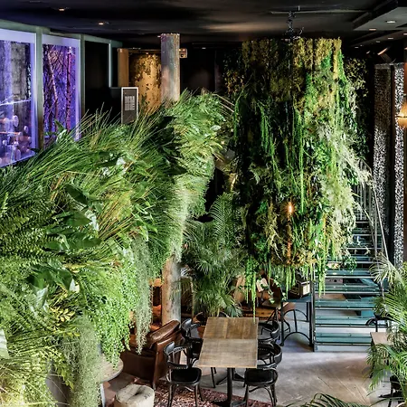 Kube Hotel Paris-3