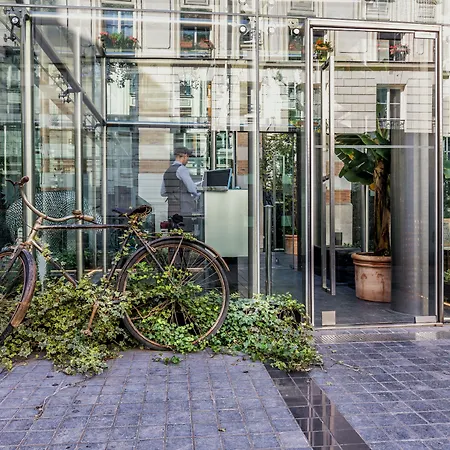 Kube Hotel Paris-2