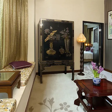 Lan Kwai Fong Hotel - Kau U Fong-2