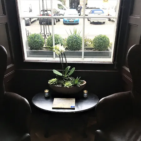 Le Monde Hotel-2