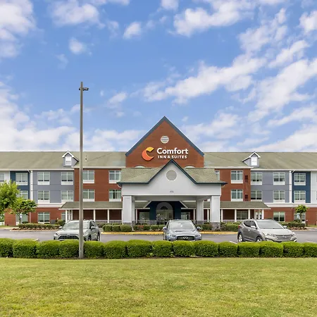 Comfort Inn & Suites Hampton Near Coliseum-3