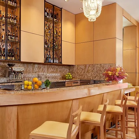 Orchard Garden Hotel-3