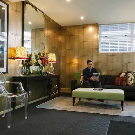 Gilmer Apartment Hotel-2