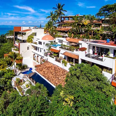 Casa Cupula Lgbt Luxury Resort-3