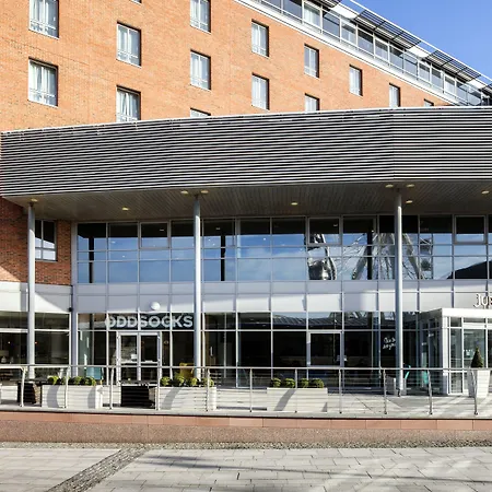 Leonardo Hotel Liverpool-3