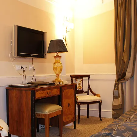 Boutique Hotel Trevi-3