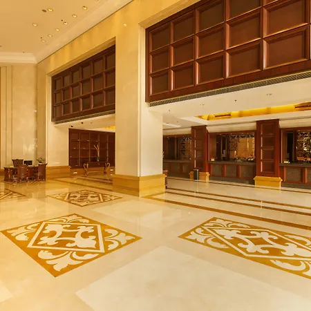 Grand Royal Hotel-2
